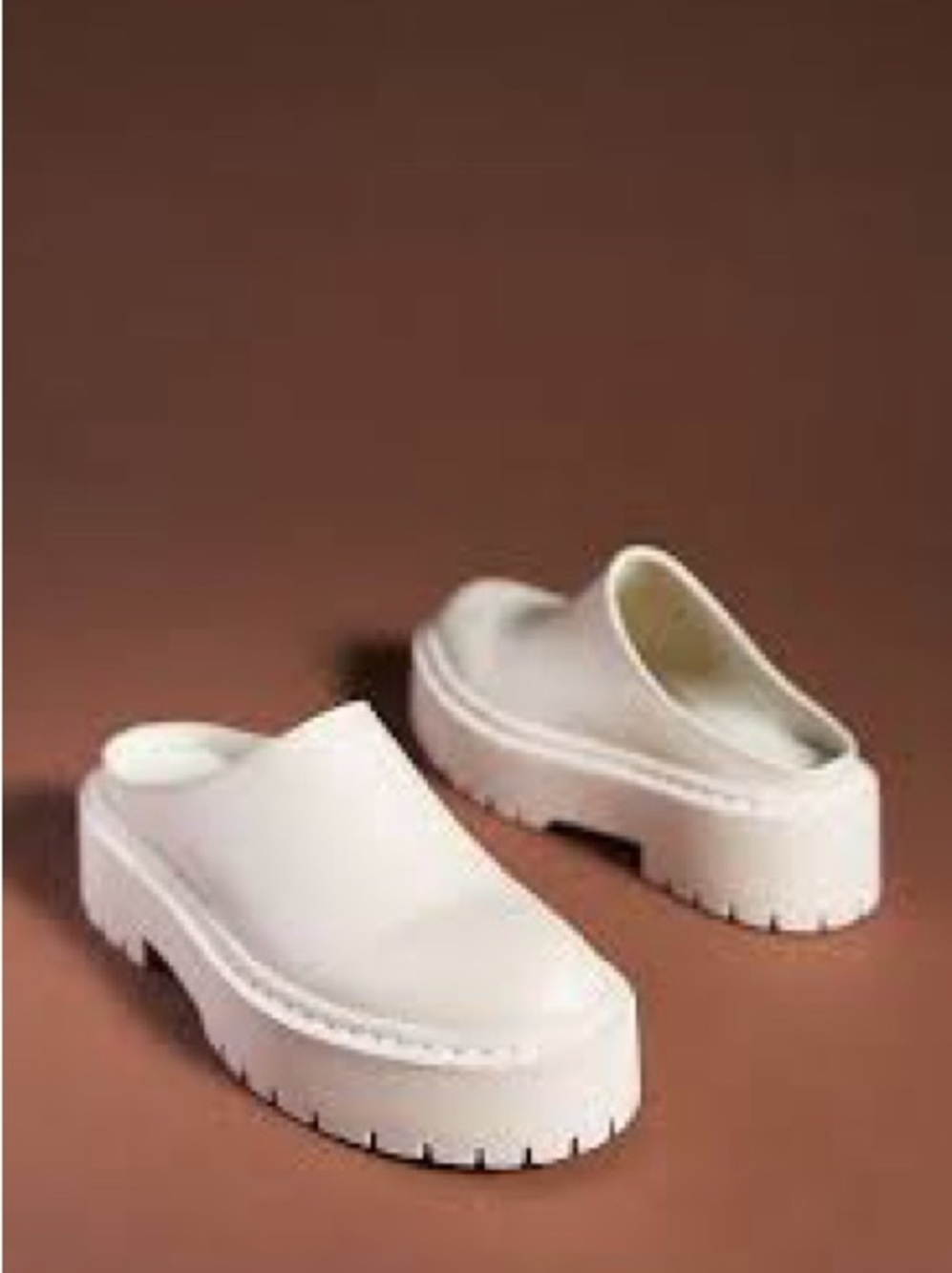 PILCRO $250 Anthropologie leather mules clogs 40 like new
